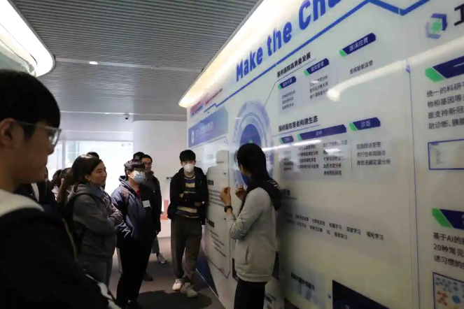 1667901794913010435.png 图片2.png