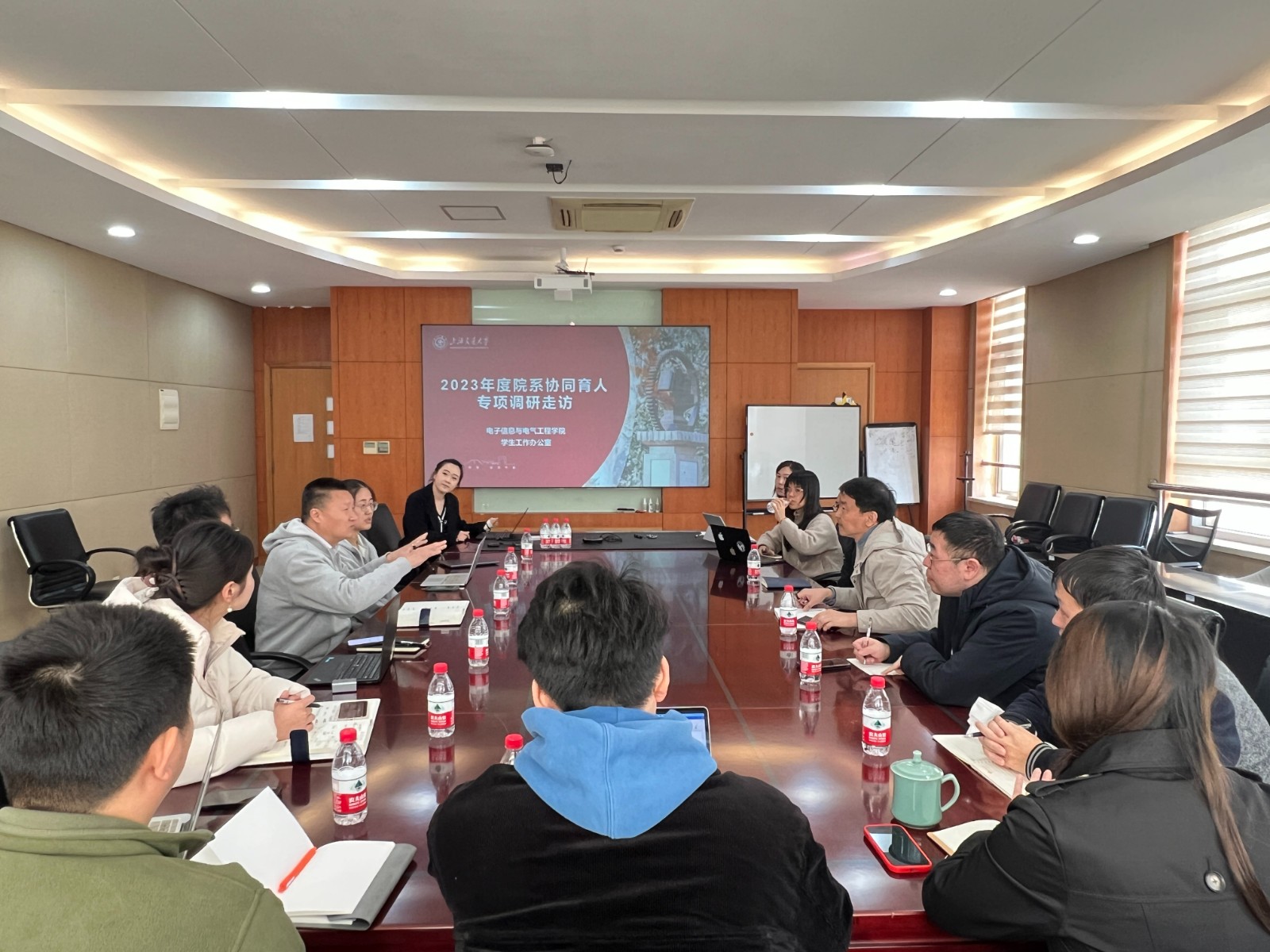 图8【微纳电子学系走访】.jpg