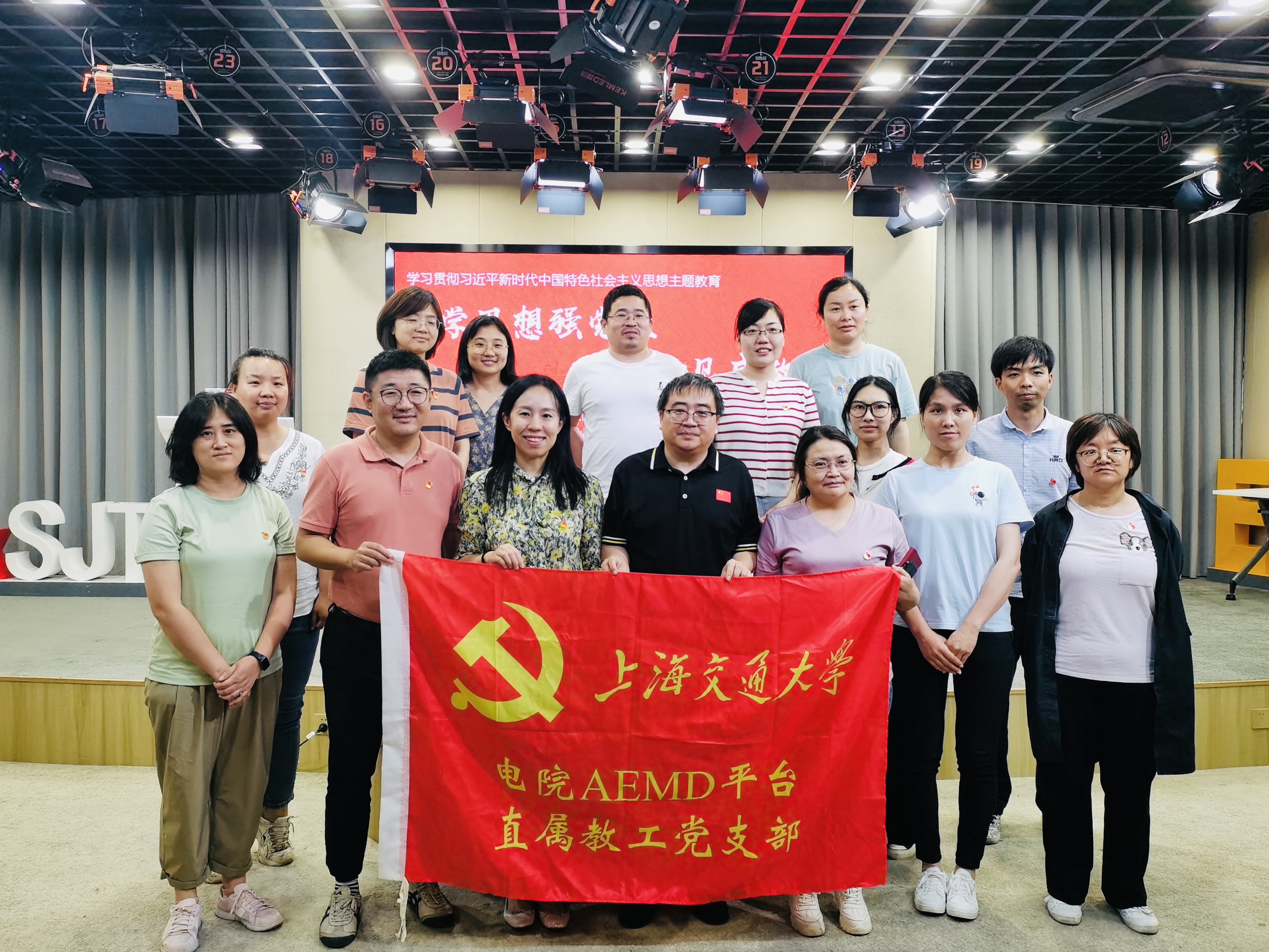 图片4.jpg 图片4.jpg