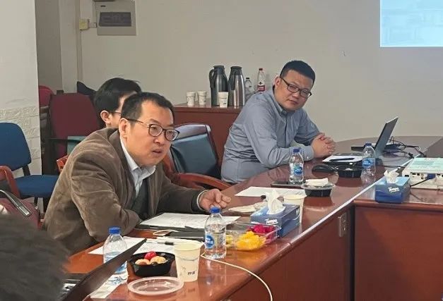 图4 邵院长作总结发言.jpg 图4 邵院长作总结发言.jpg