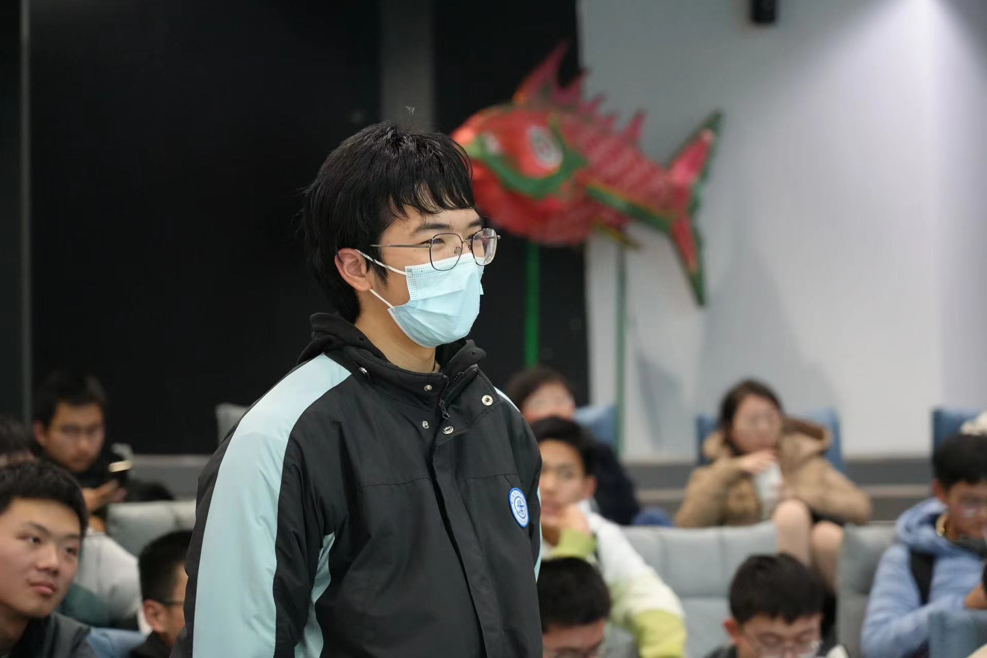 配图6.jpg 配图6.jpg