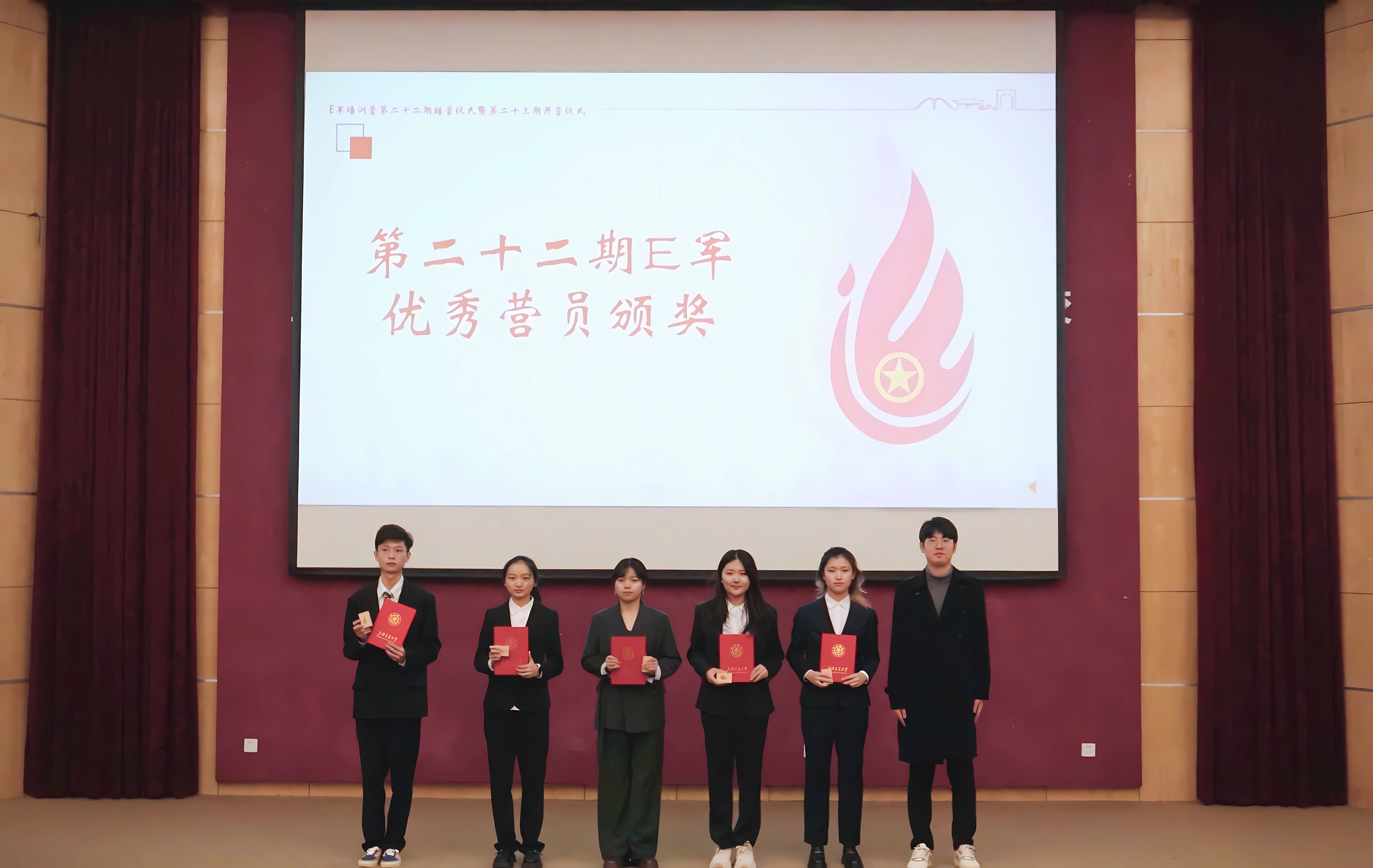 图4.jpg 图4.jpg